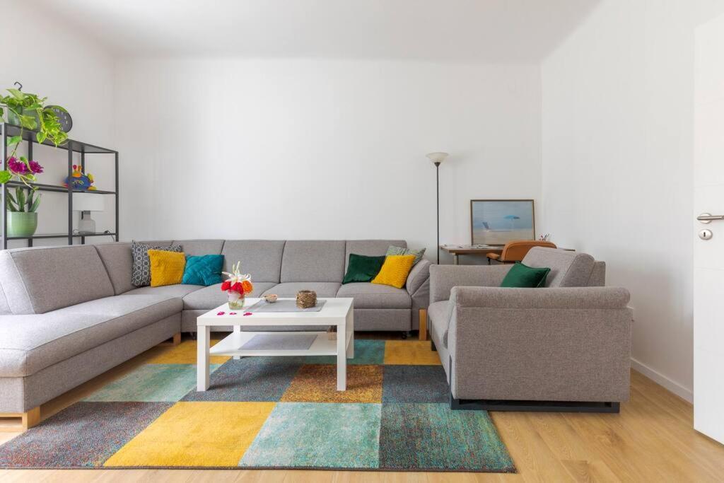 Petrova Street Apartman *